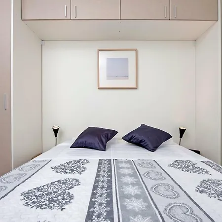 Lakovich Sea View Appartement *